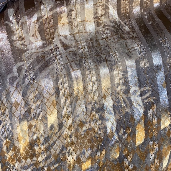 Tanjay Women’s Long Sleeve Button Down gold/ Tan Blouse Size 24W - Picture 8 of 11